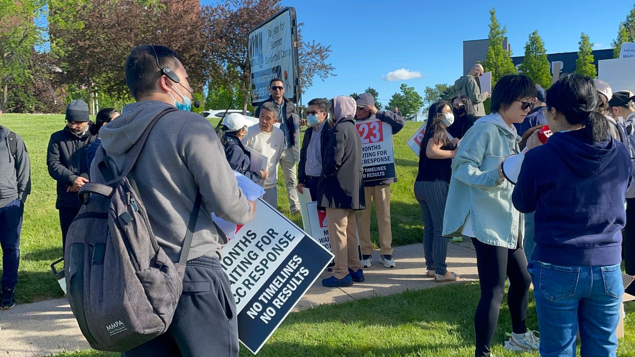 TOR528 Mississauga peaceful rally photo 8